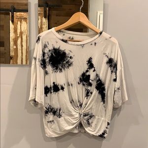 Tie dye white shirt with black crop knot top (M)